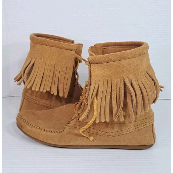Minnetonka Women’s 10 Taupe Suede Fringe Lace Up Boots Boho Festival Hippie - Picture 7 of 9